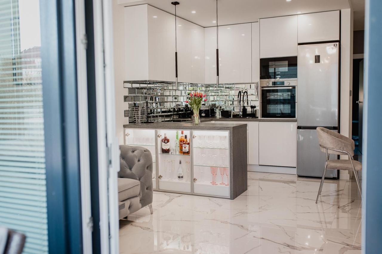 Apartament Villa Klar 奥斯特罗达 外观 照片